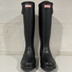 Original Tall Hunter Rain Boots, Matte Black